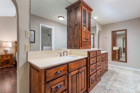 2405 Perryland Drive Arlington TX 76013