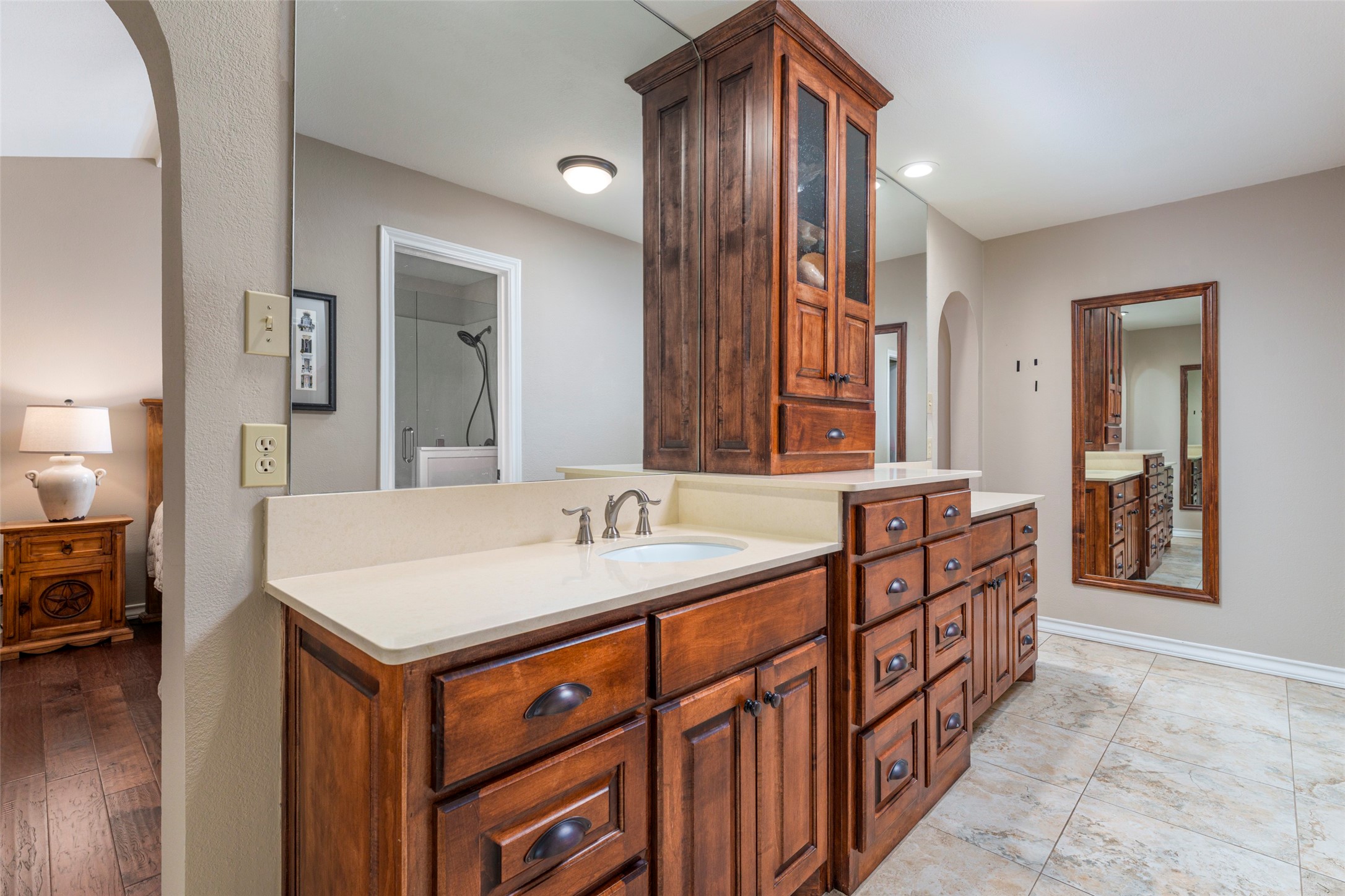 2405 Perryland Drive Arlington TX 76013