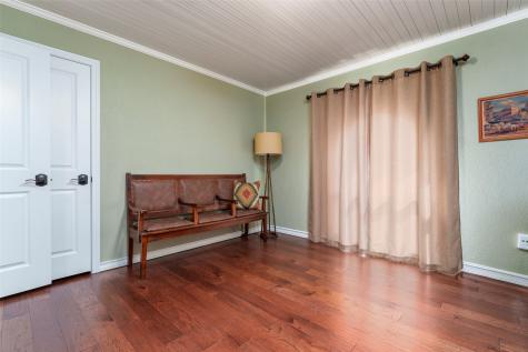 2405 Perryland Drive Arlington TX 76013