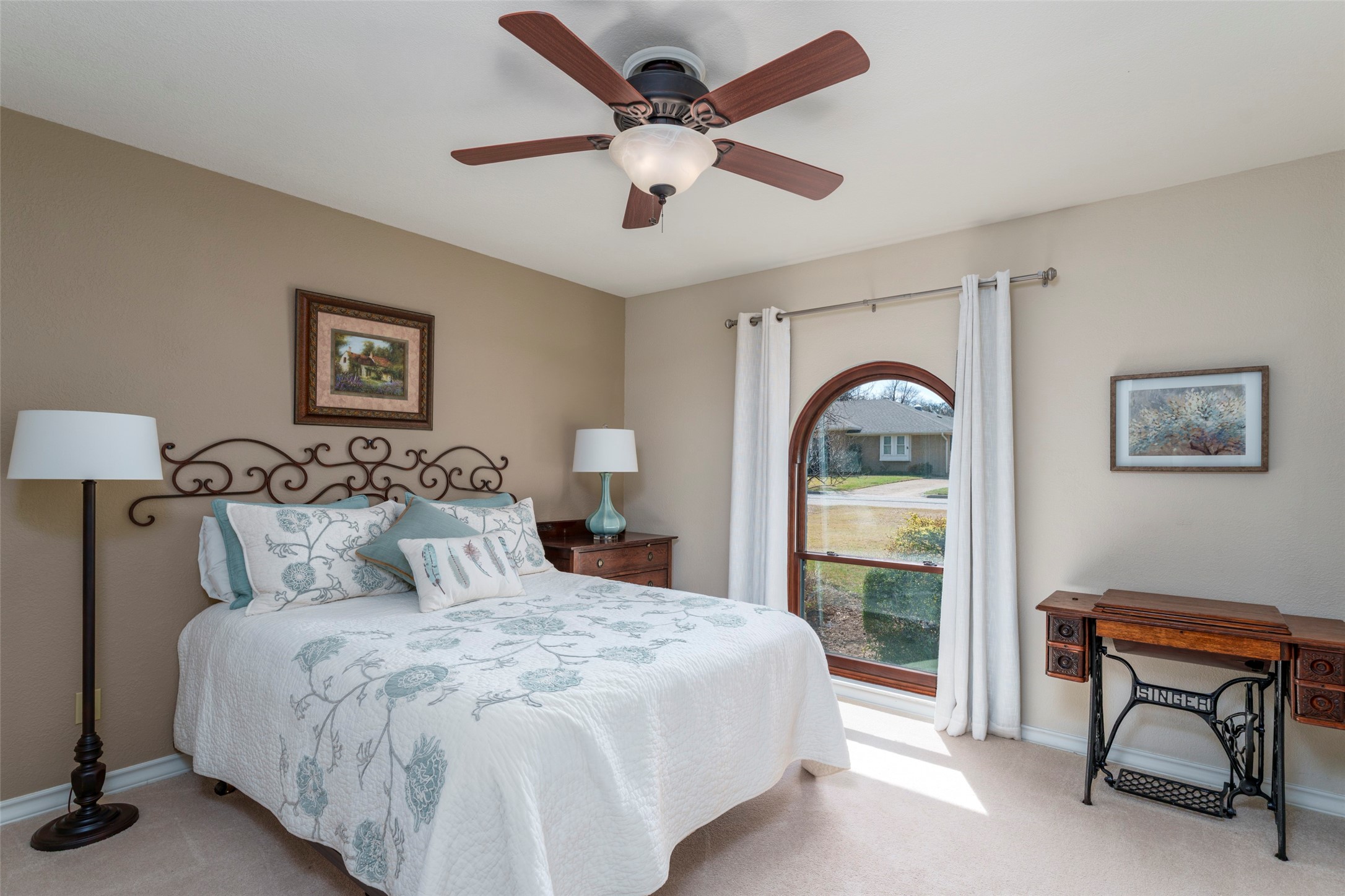 2405 Perryland Drive Arlington TX 76013