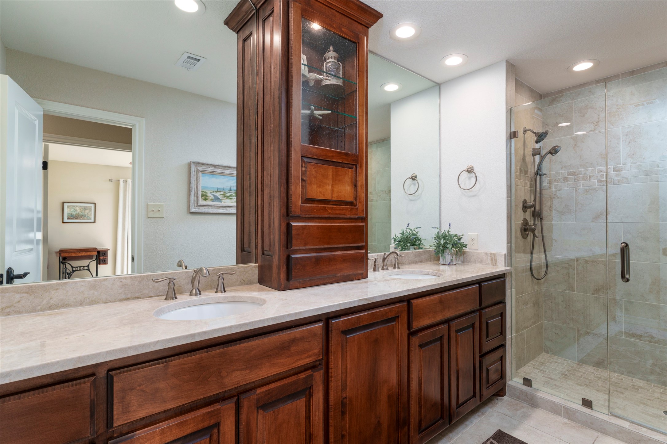 2405 Perryland Drive Arlington TX 76013