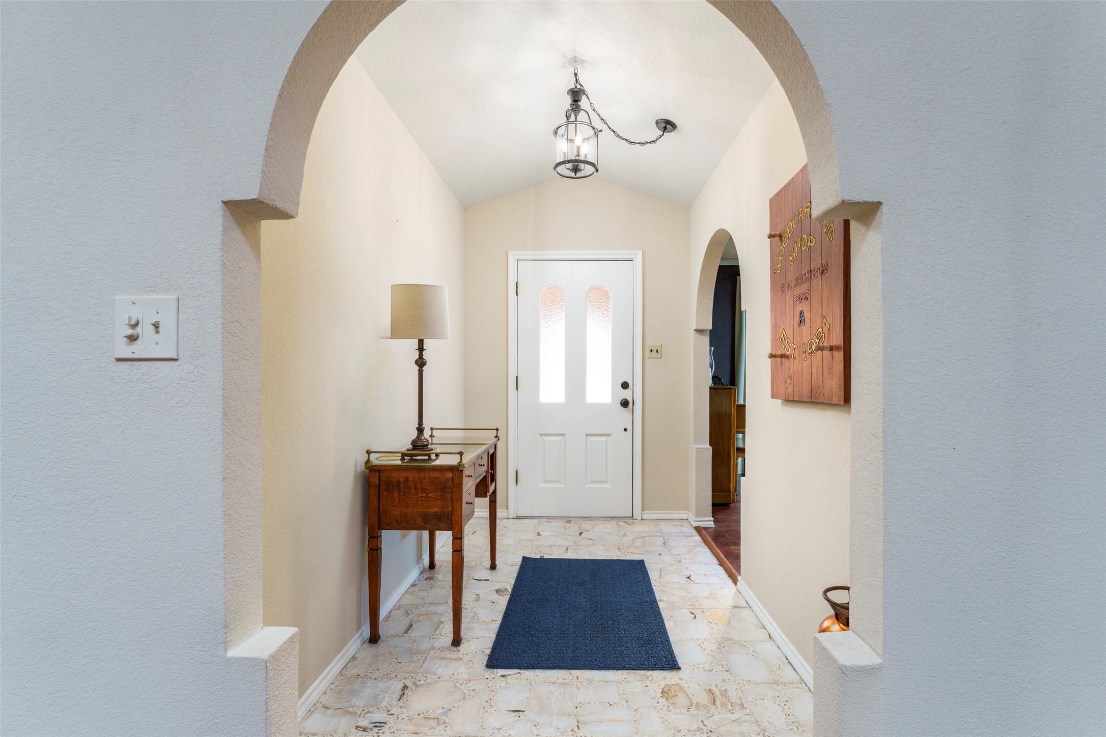 2405 Perryland Drive Arlington TX 76013