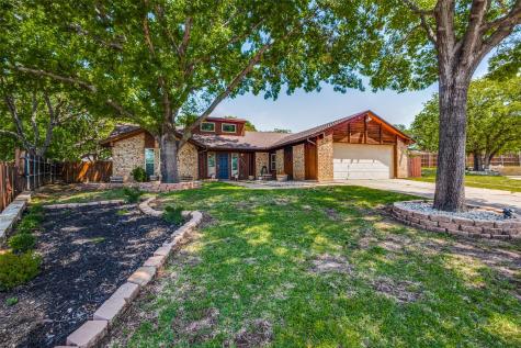 6737 Greendale Court North Richland Hills TX 76182