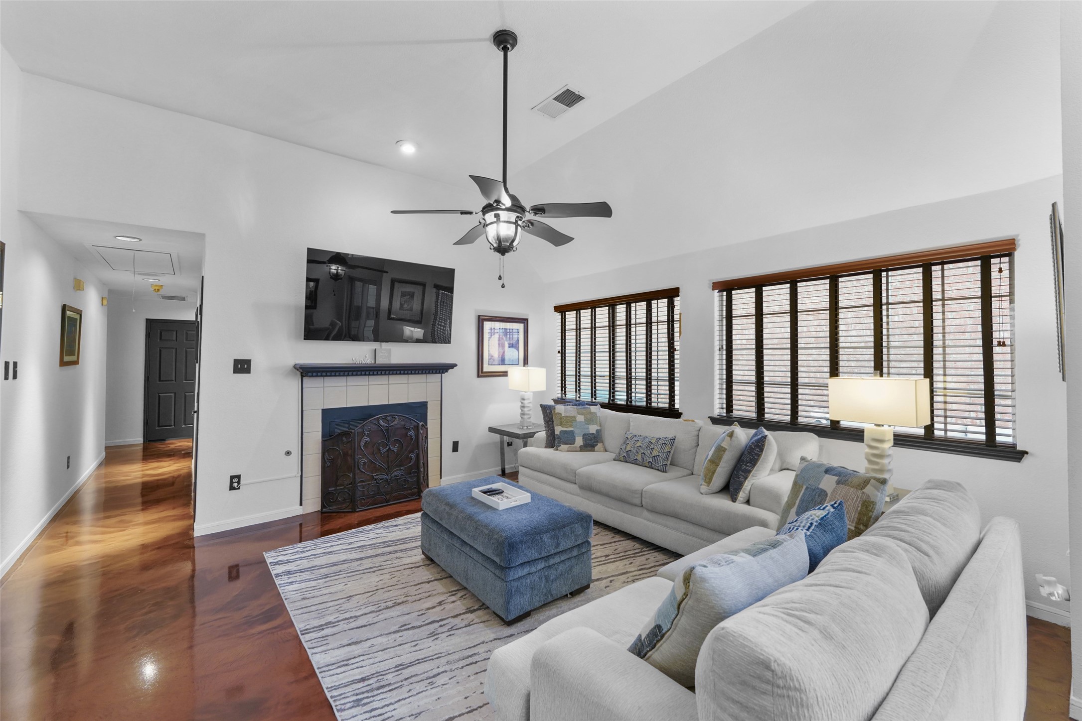 411 Red River Trail Irving TX 75063