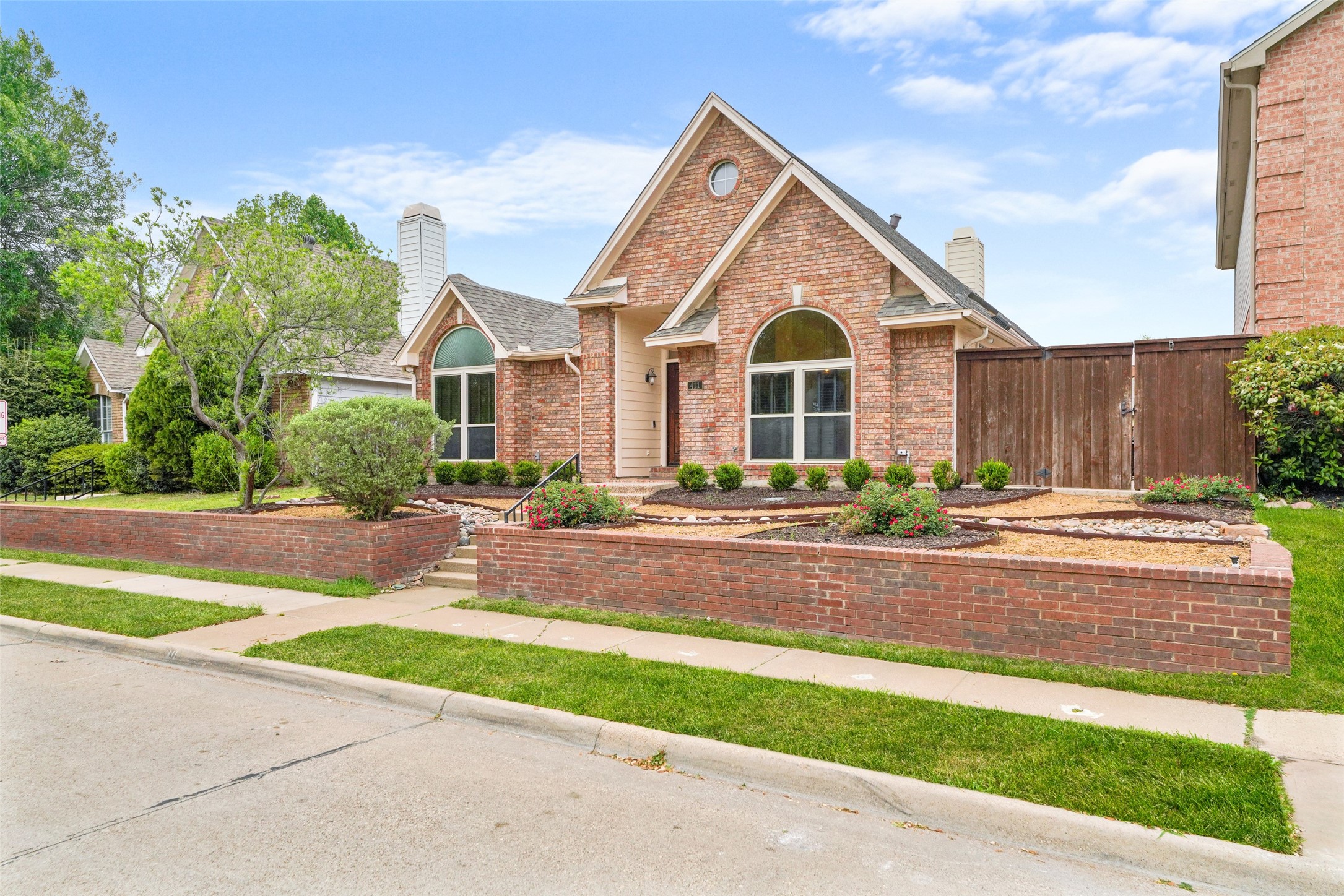 411 Red River Trail Irving TX 75063