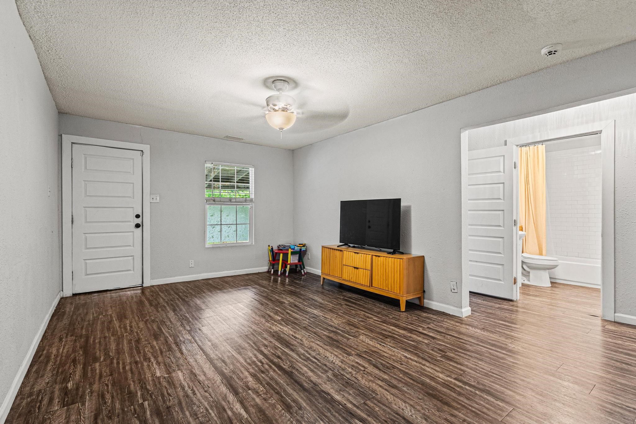 4018 Gordon Street Greenville TX 75401