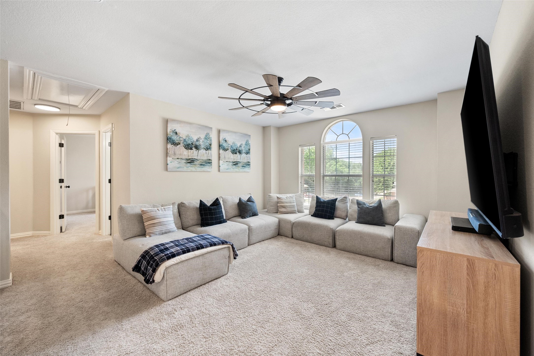2014 Marie Weldon Lane Arlington TX 76001