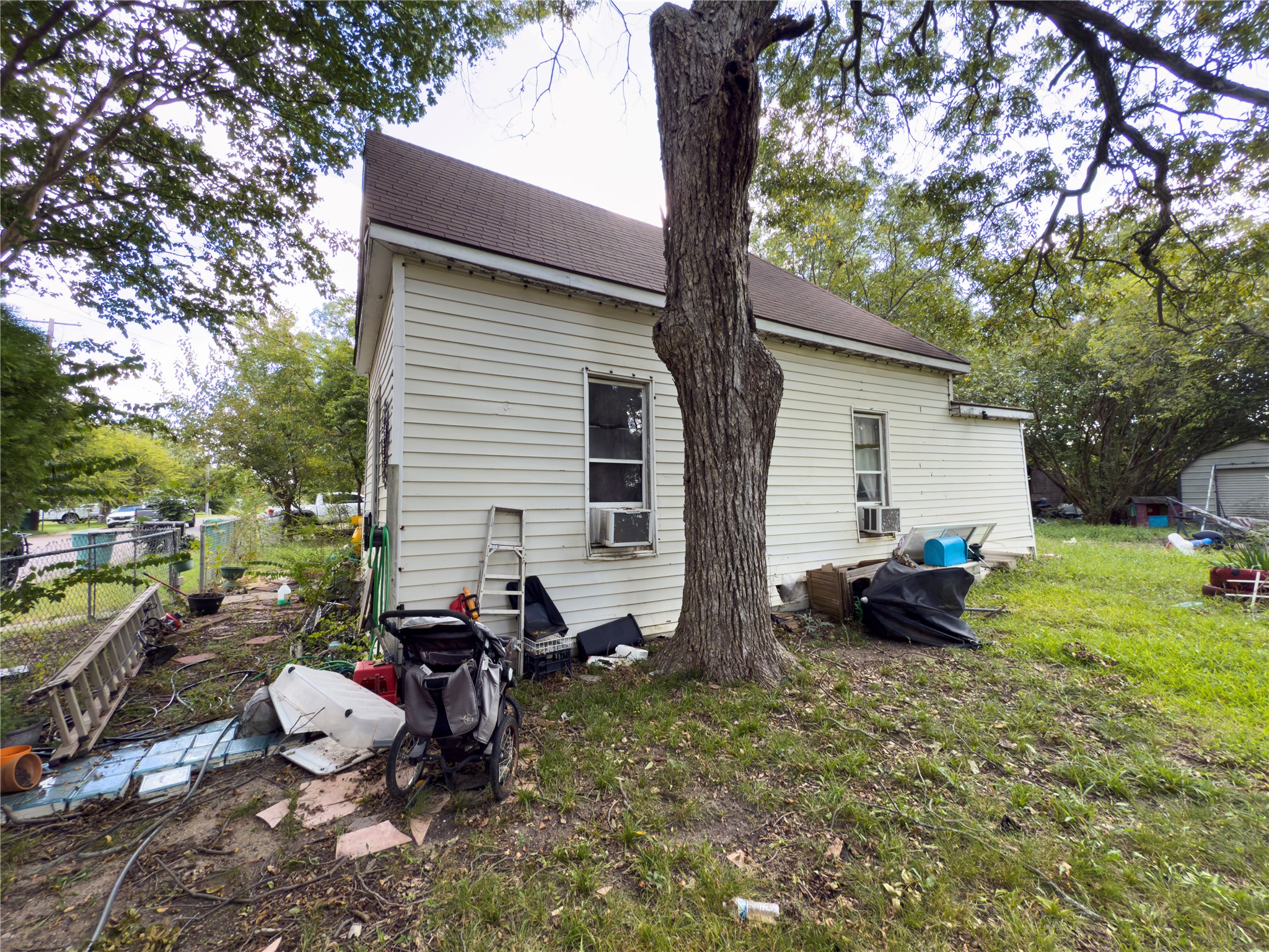 404 E Orange Street Sherman TX 75090