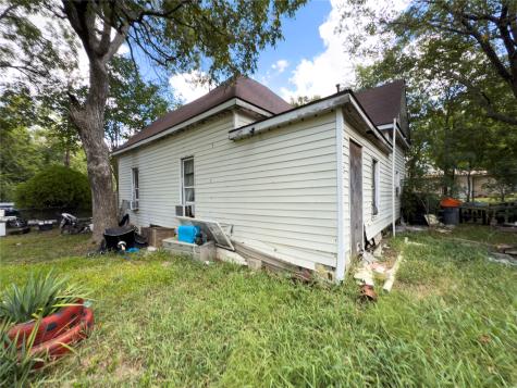 404 E Orange Street Sherman TX 75090