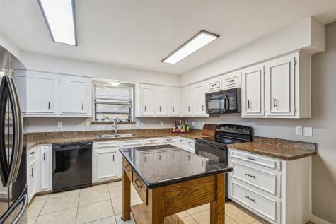 433 Tall Oaks Lane Richardson TX 75081