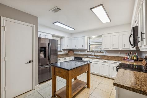 433 Tall Oaks Lane Richardson TX 75081