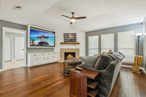 433 Tall Oaks Lane Richardson TX 75081