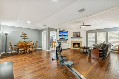 433 Tall Oaks Lane Richardson TX 75081