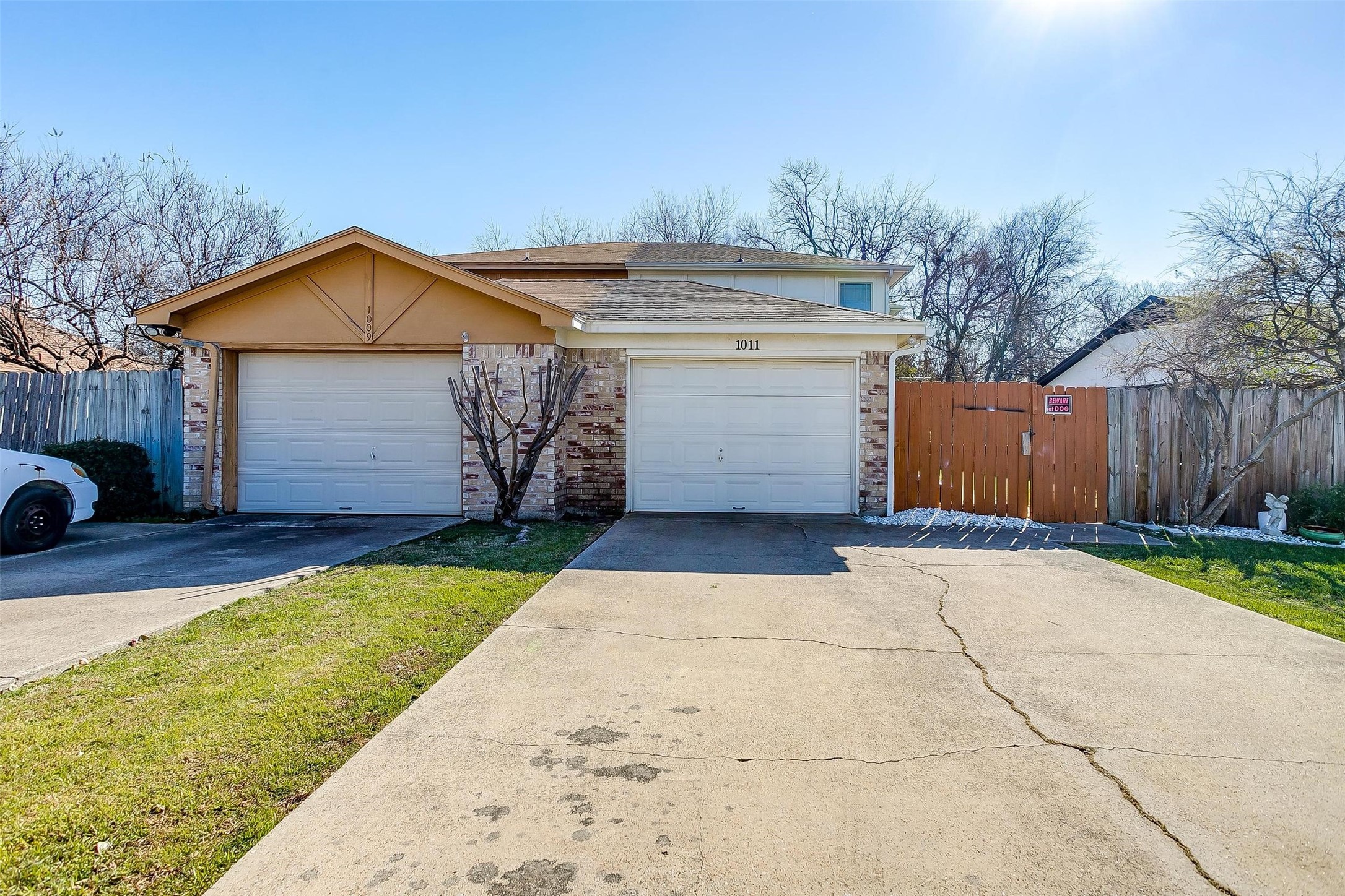 1011 Cottonwood Trail Benbrook TX 76126
