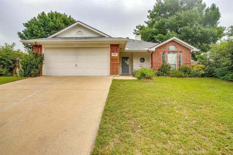 928 NW Park Meadow Lane Burleson TX 76028