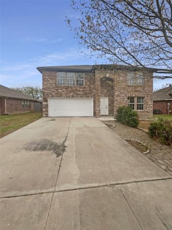 2108 Collington Drive Roanoke TX 76262