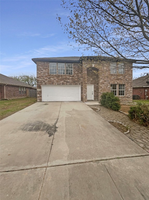 2108 Collington Drive Roanoke TX 76262