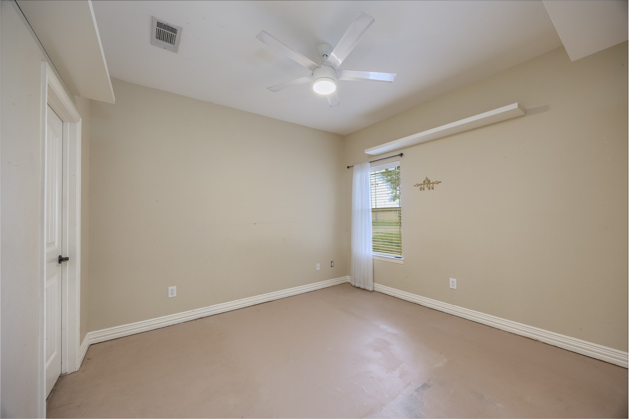 501 Tiger Lane Gunter TX 75058