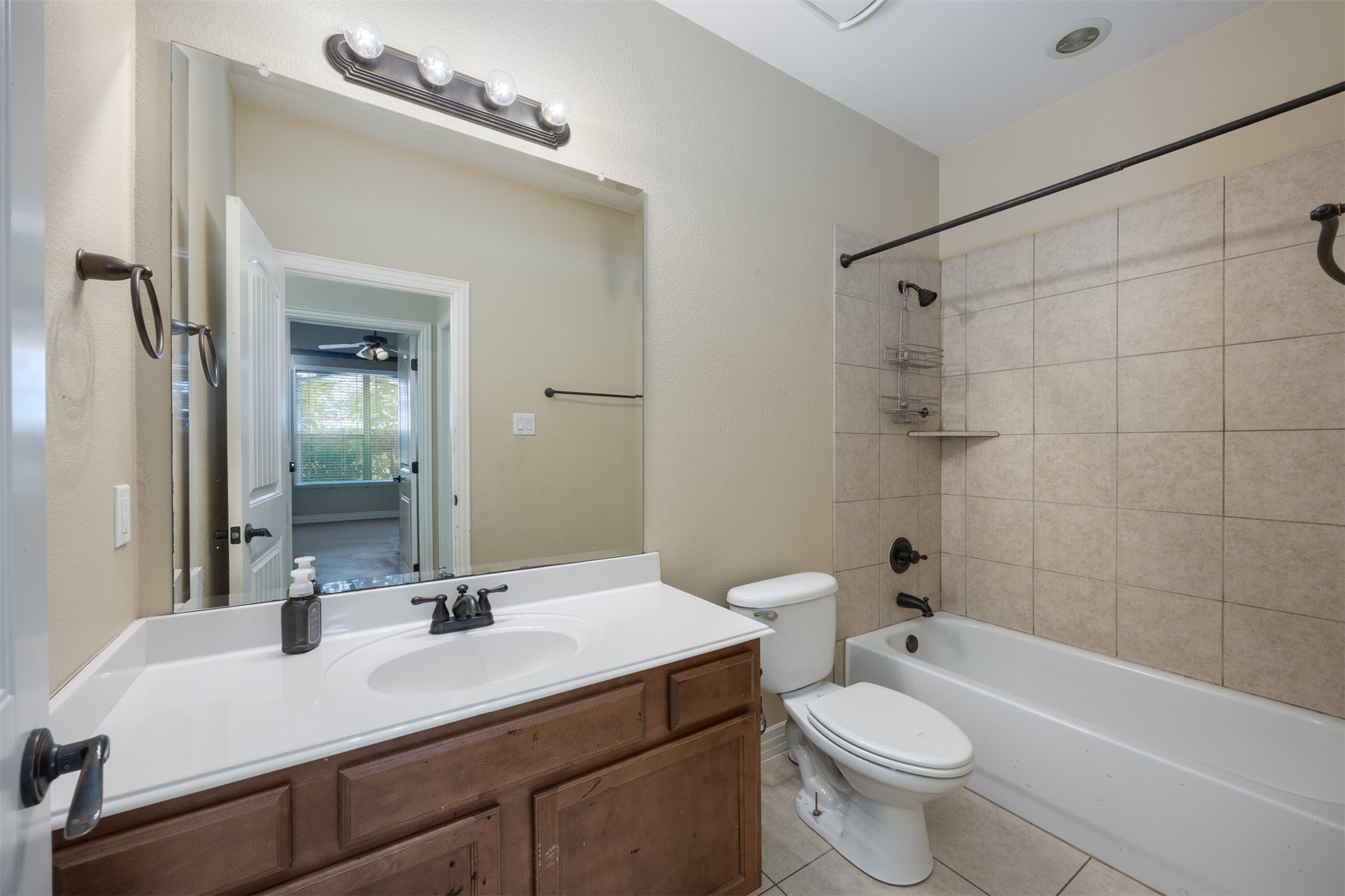 501 Tiger Lane Gunter TX 75058