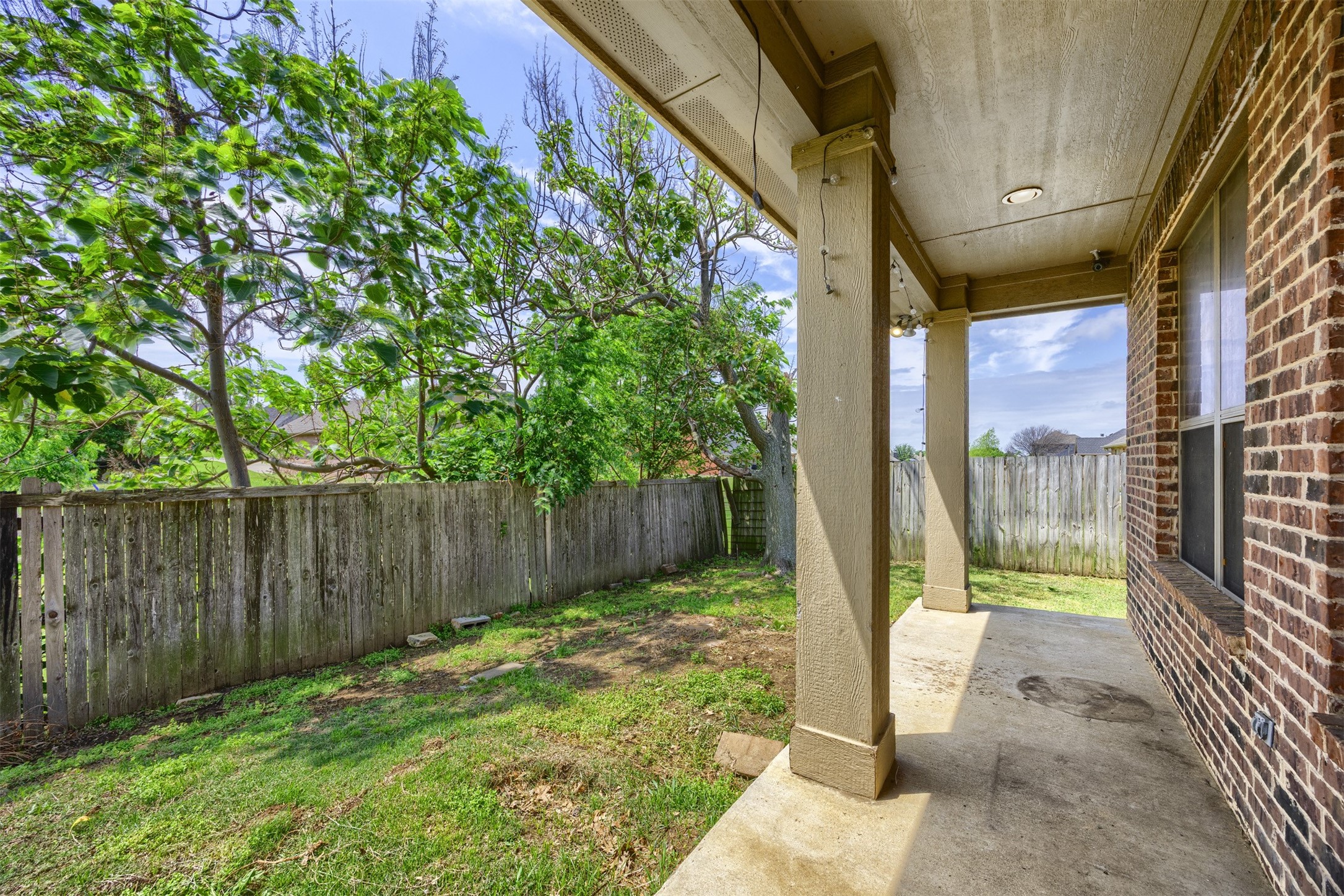 501 Tiger Lane Gunter TX 75058
