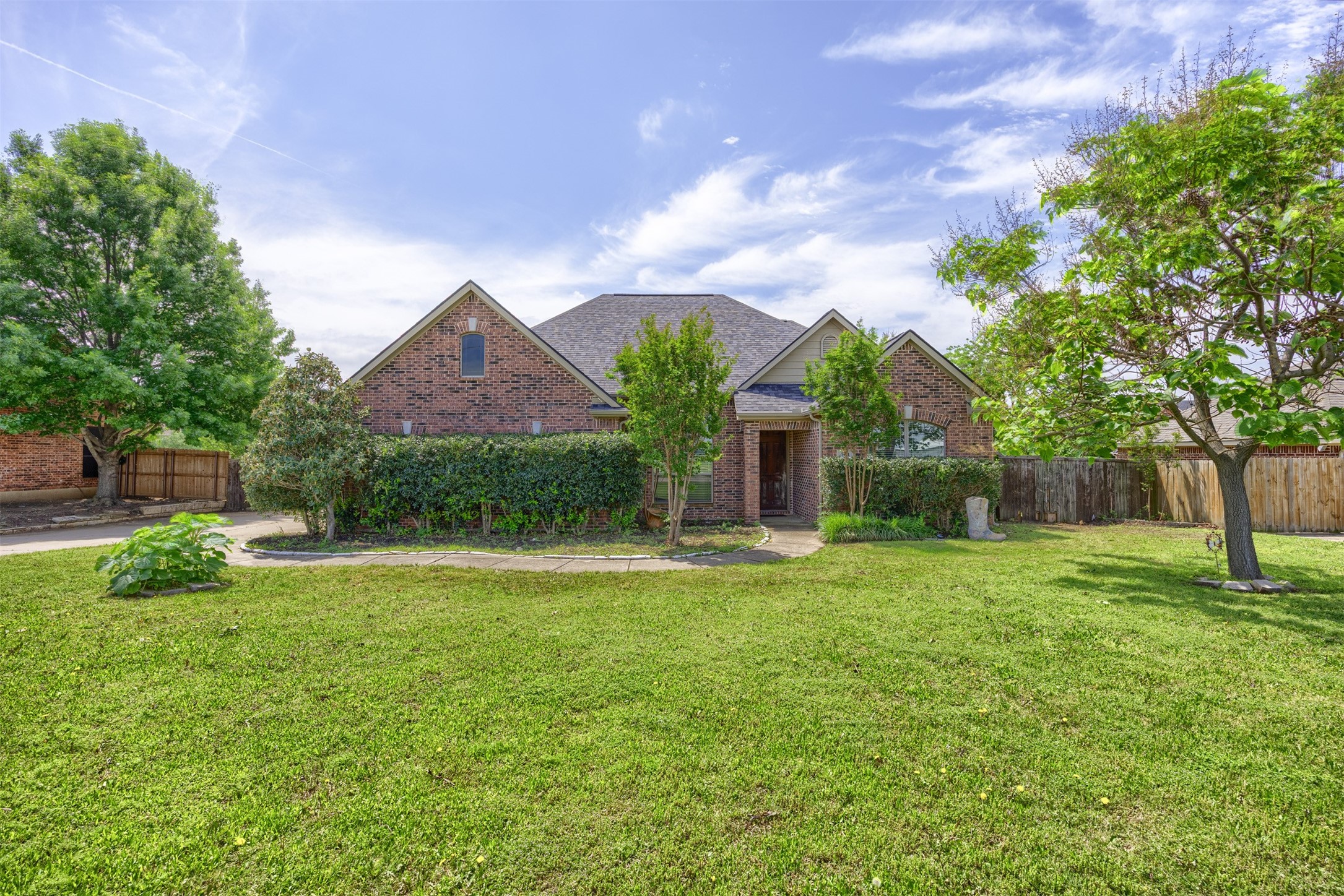 501 Tiger Lane Gunter TX 75058
