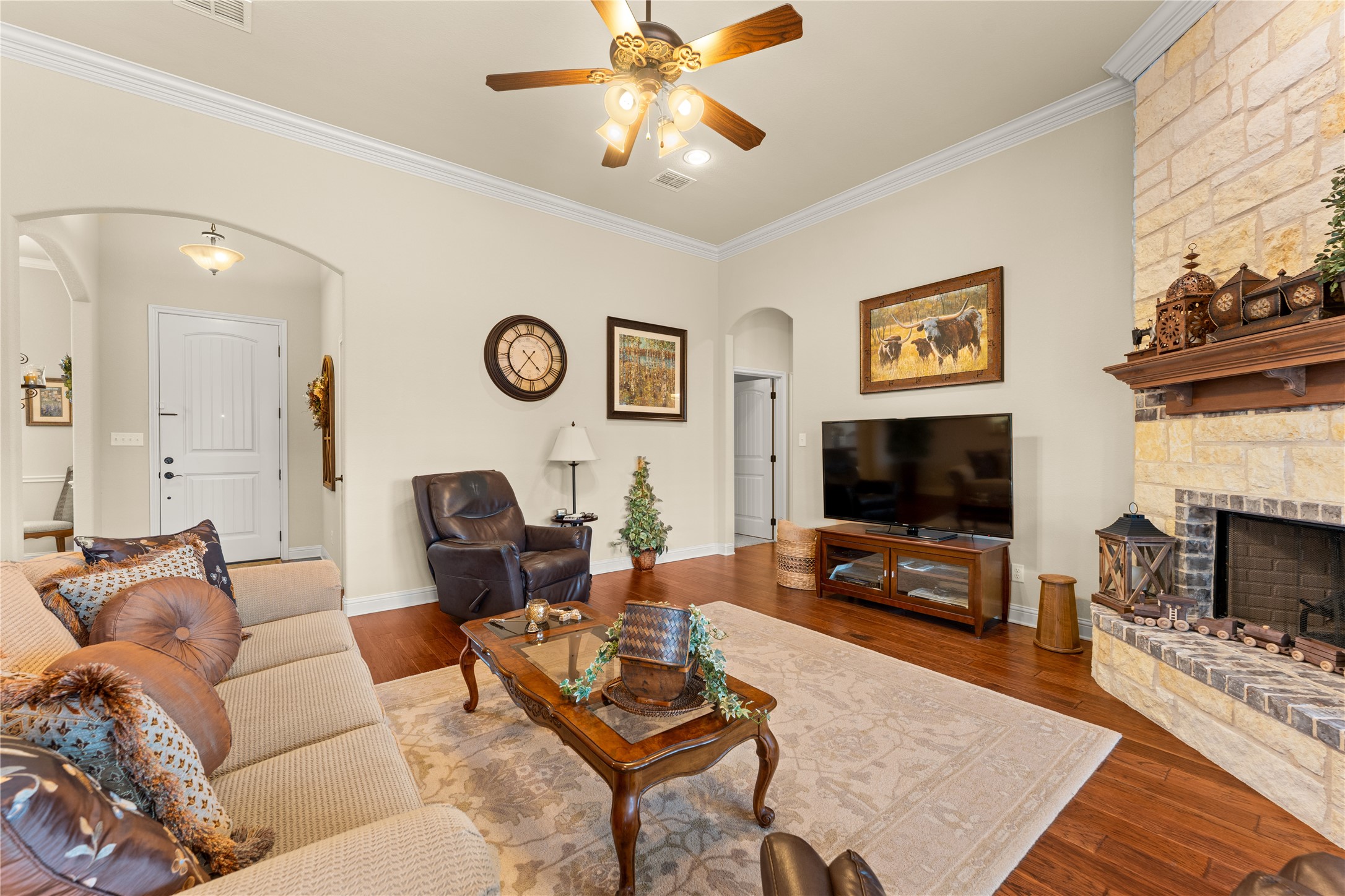 283 Briarleaf Circle Hewitt TX 76643