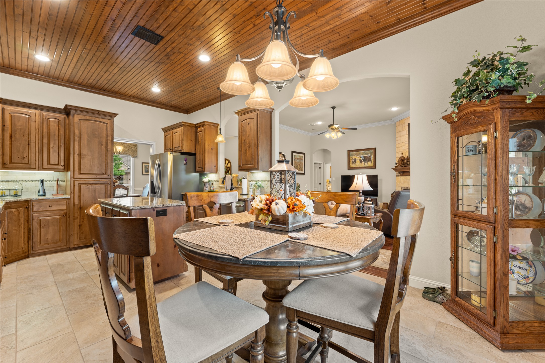 283 Briarleaf Circle Hewitt TX 76643