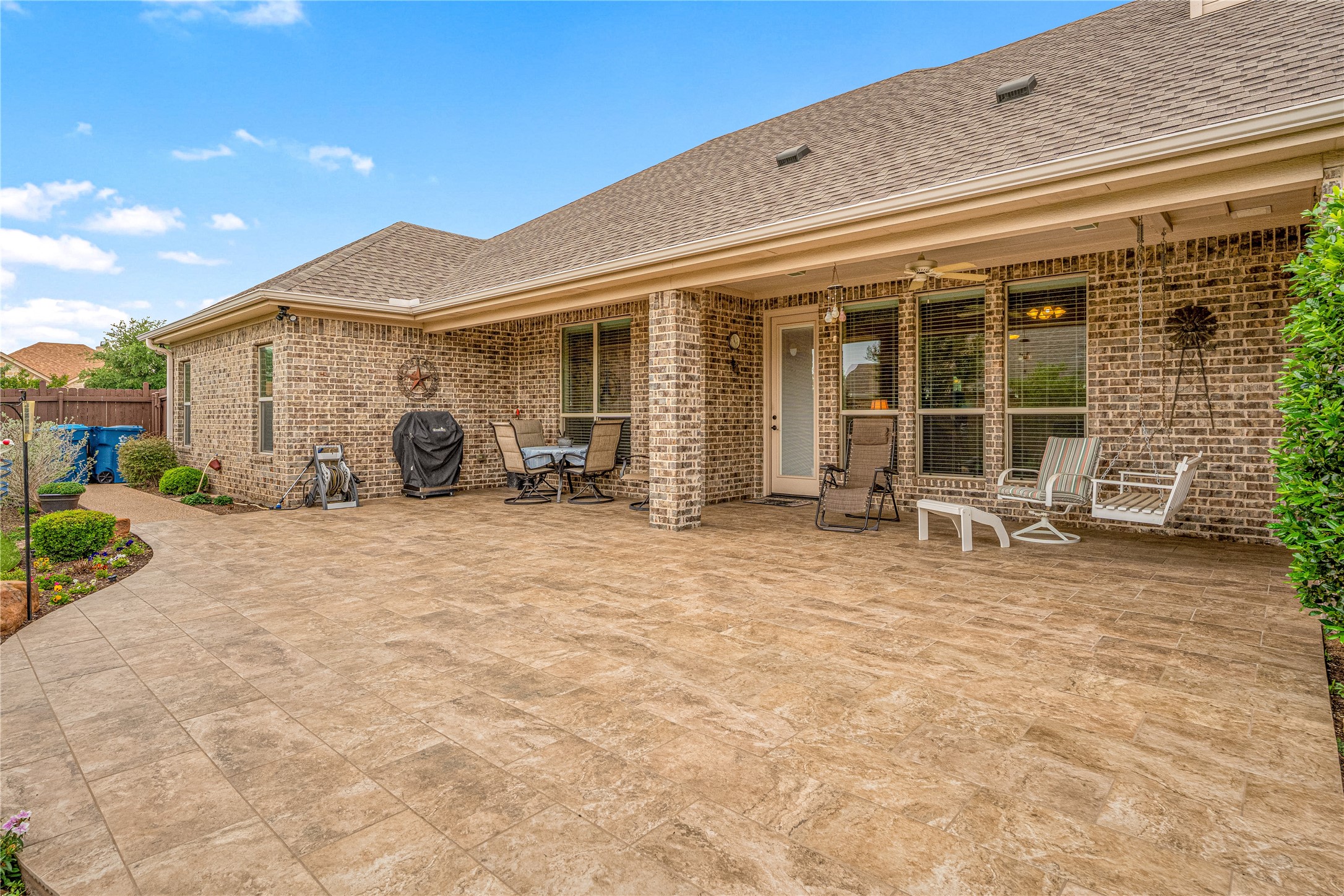 283 Briarleaf Circle Hewitt TX 76643
