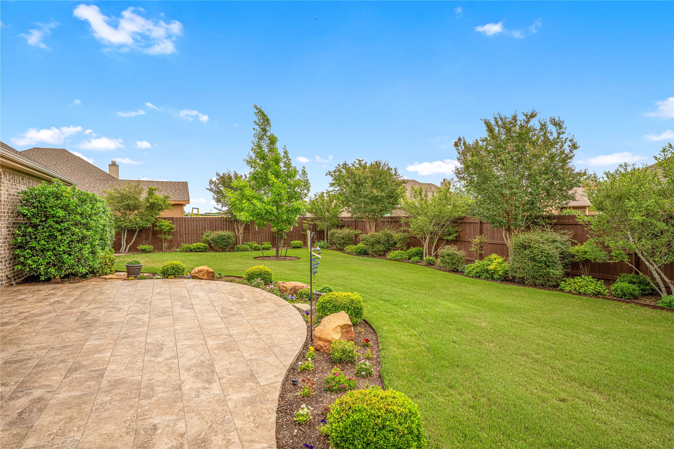 283 Briarleaf Circle Hewitt TX 76643