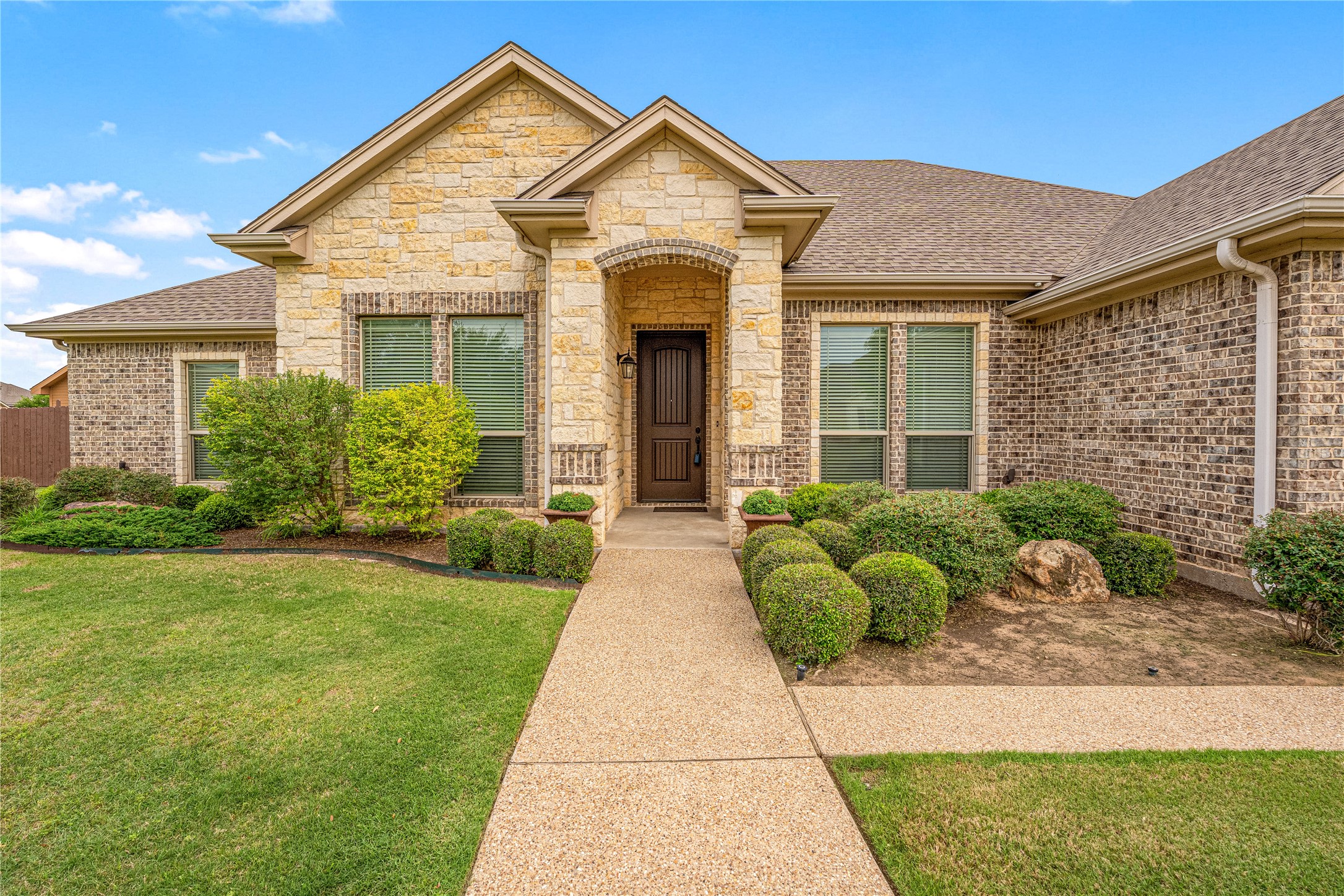 283 Briarleaf Circle Hewitt TX 76643