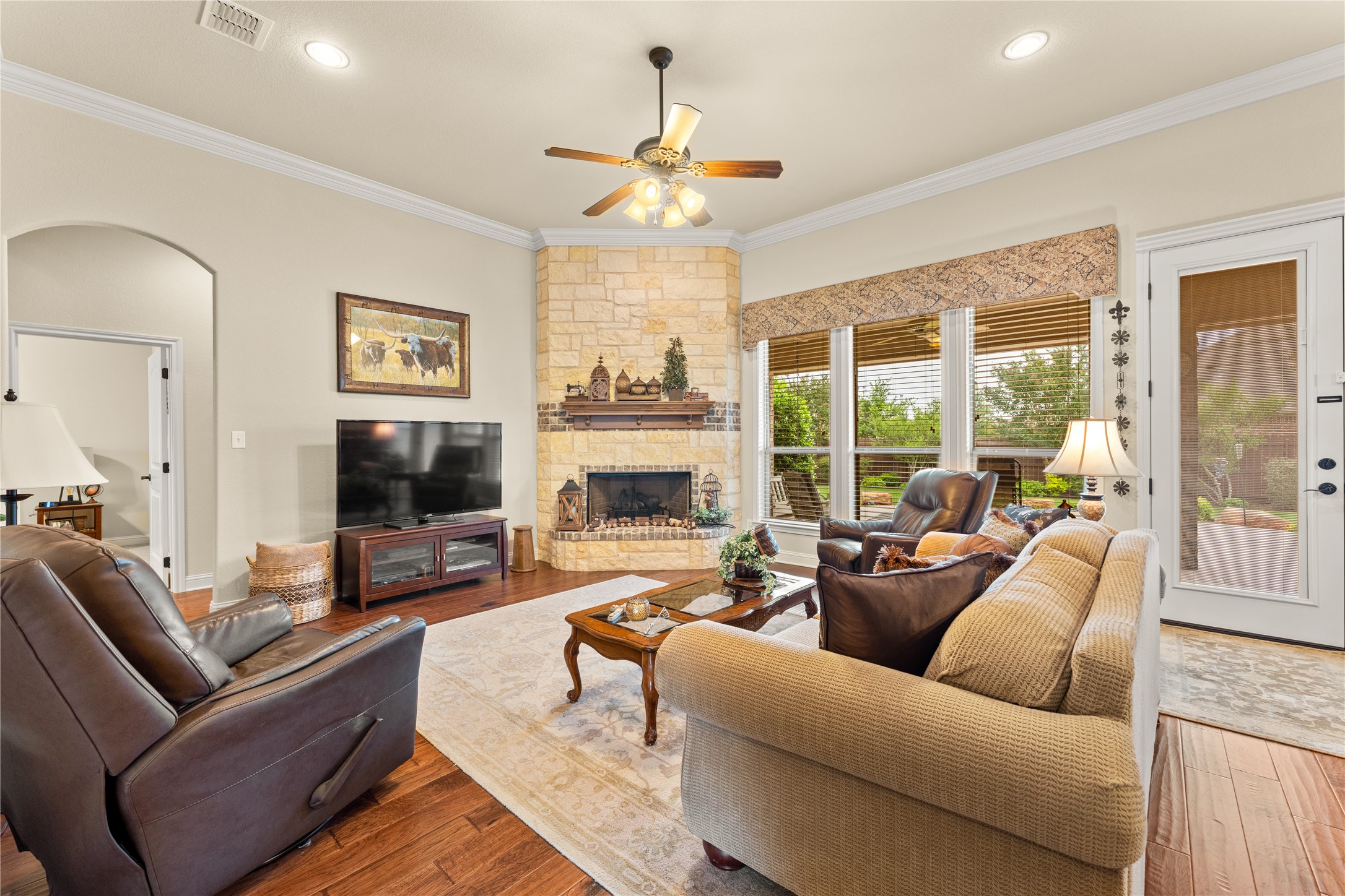 283 Briarleaf Circle Hewitt TX 76643