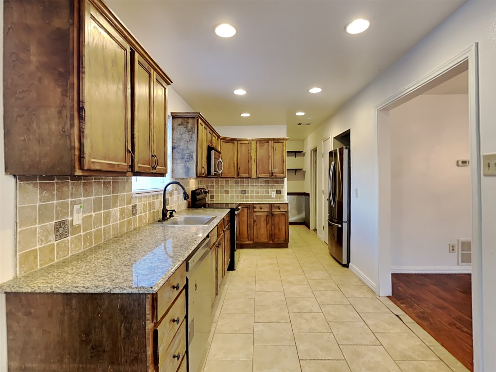 311 Lincolnshire Court Irving TX 75061