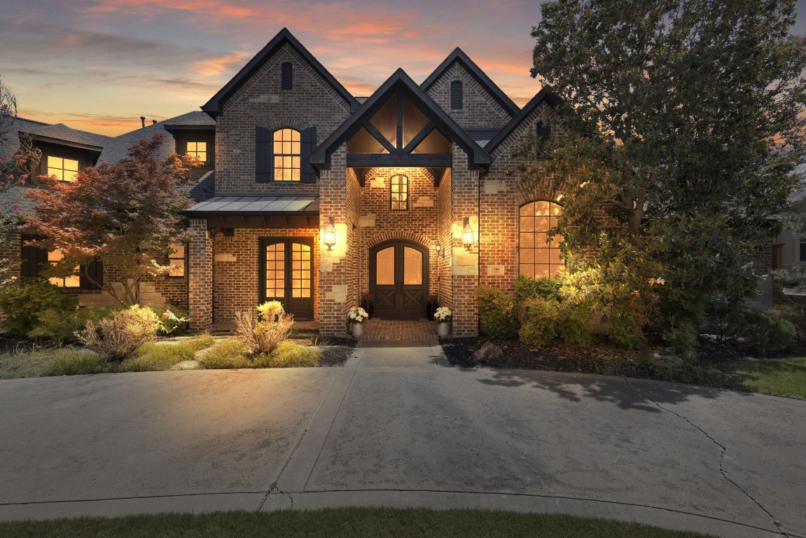 1300 Silverlake Road Mckinney TX 75072