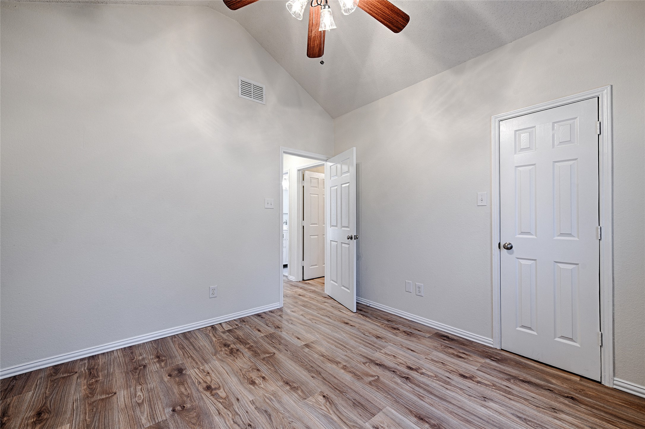 1905 Bent Brook Drive Mesquite TX 75181