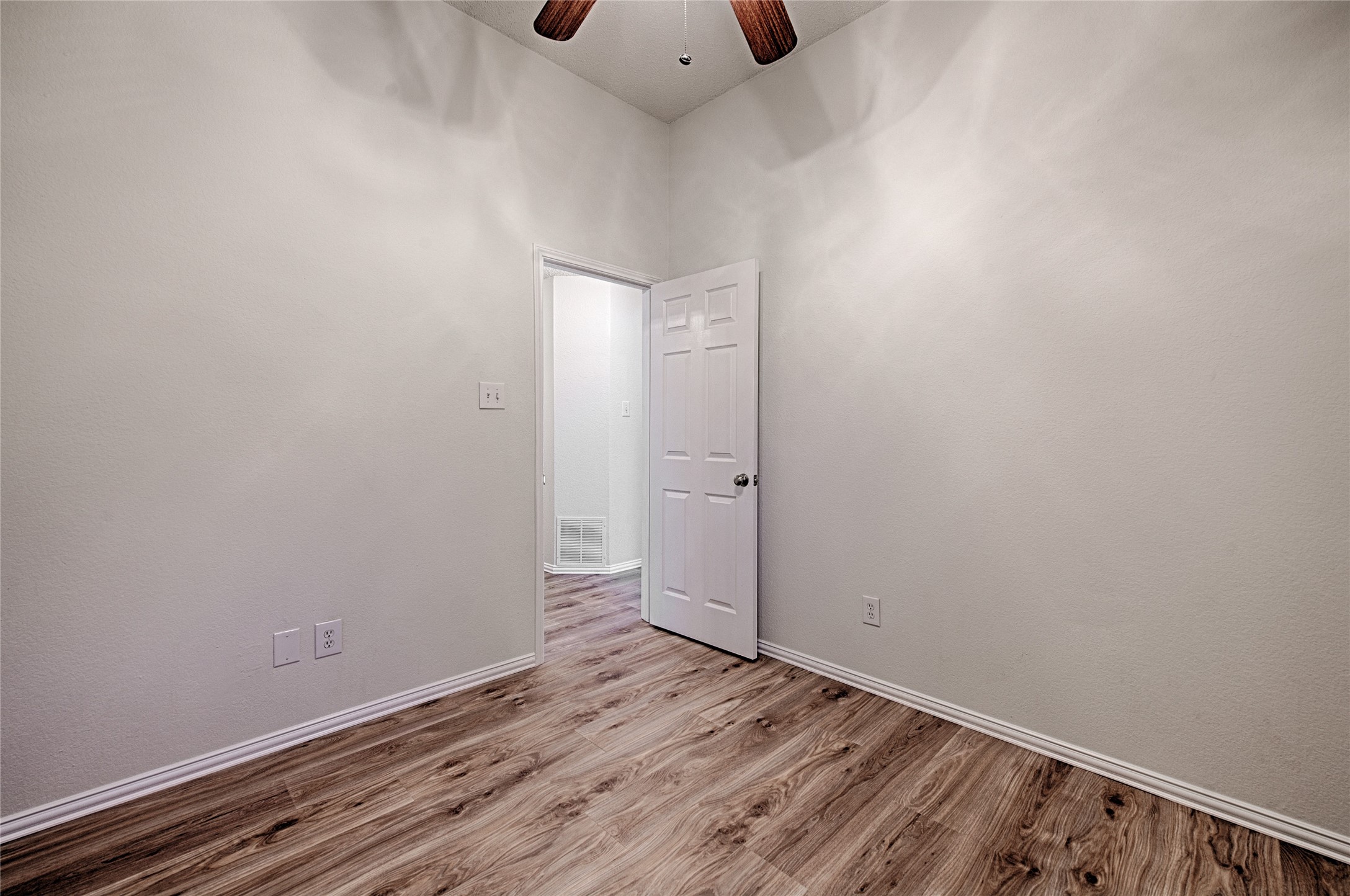 1905 Bent Brook Drive Mesquite TX 75181
