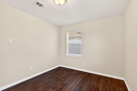 4613 Crenshaw Avenue Fort Worth TX 76105