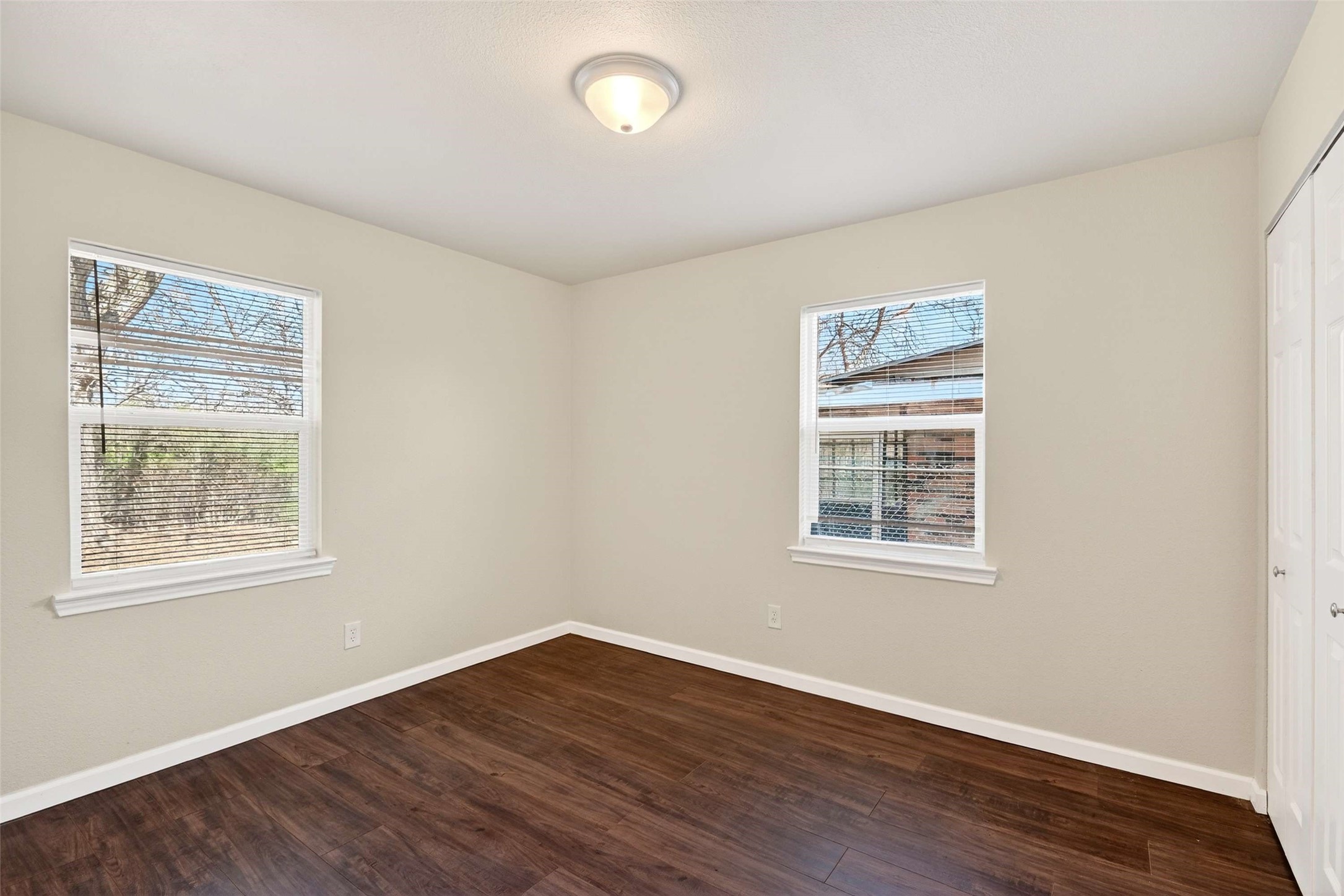 4613 Crenshaw Avenue Fort Worth TX 76105