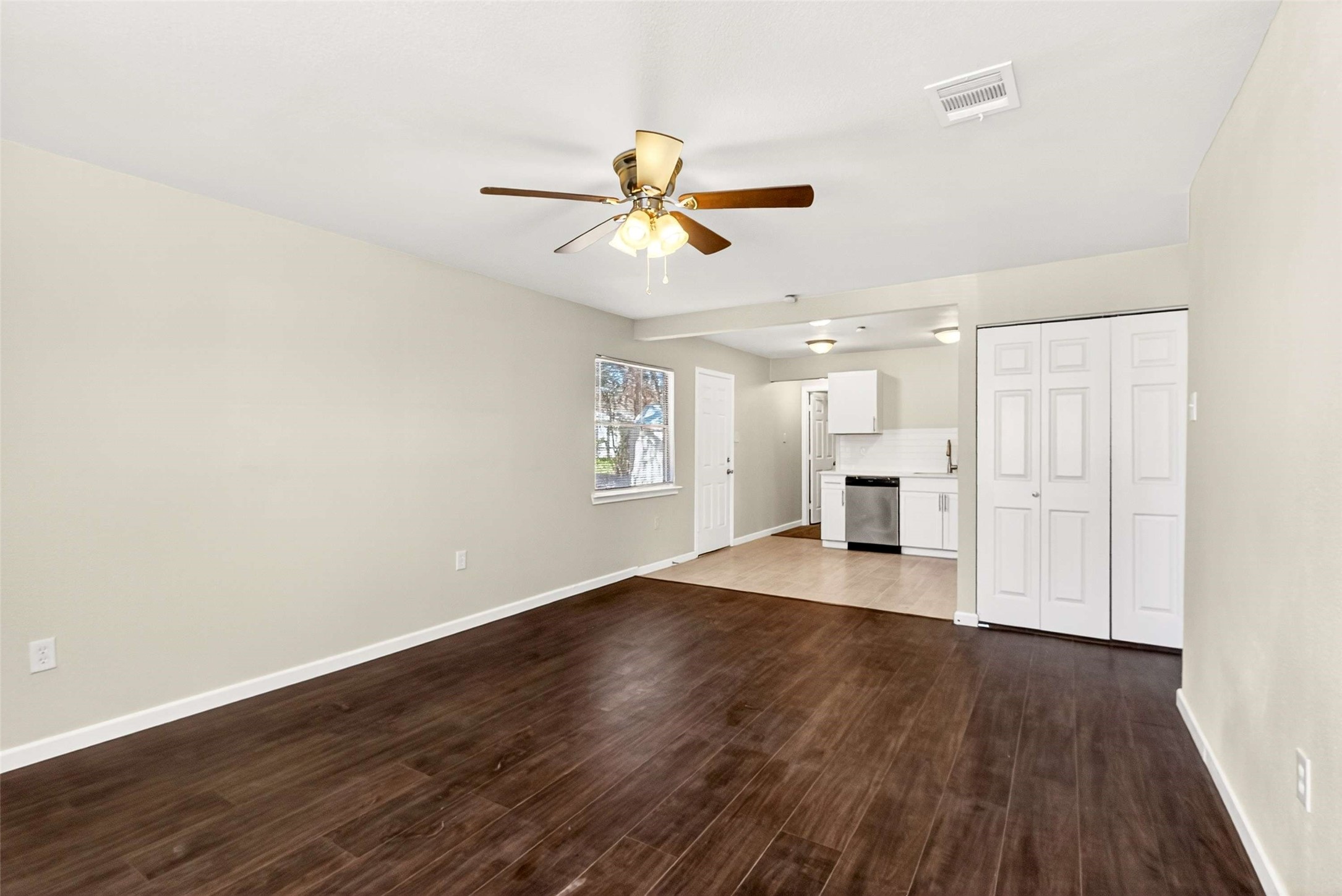 4613 Crenshaw Avenue Fort Worth TX 76105