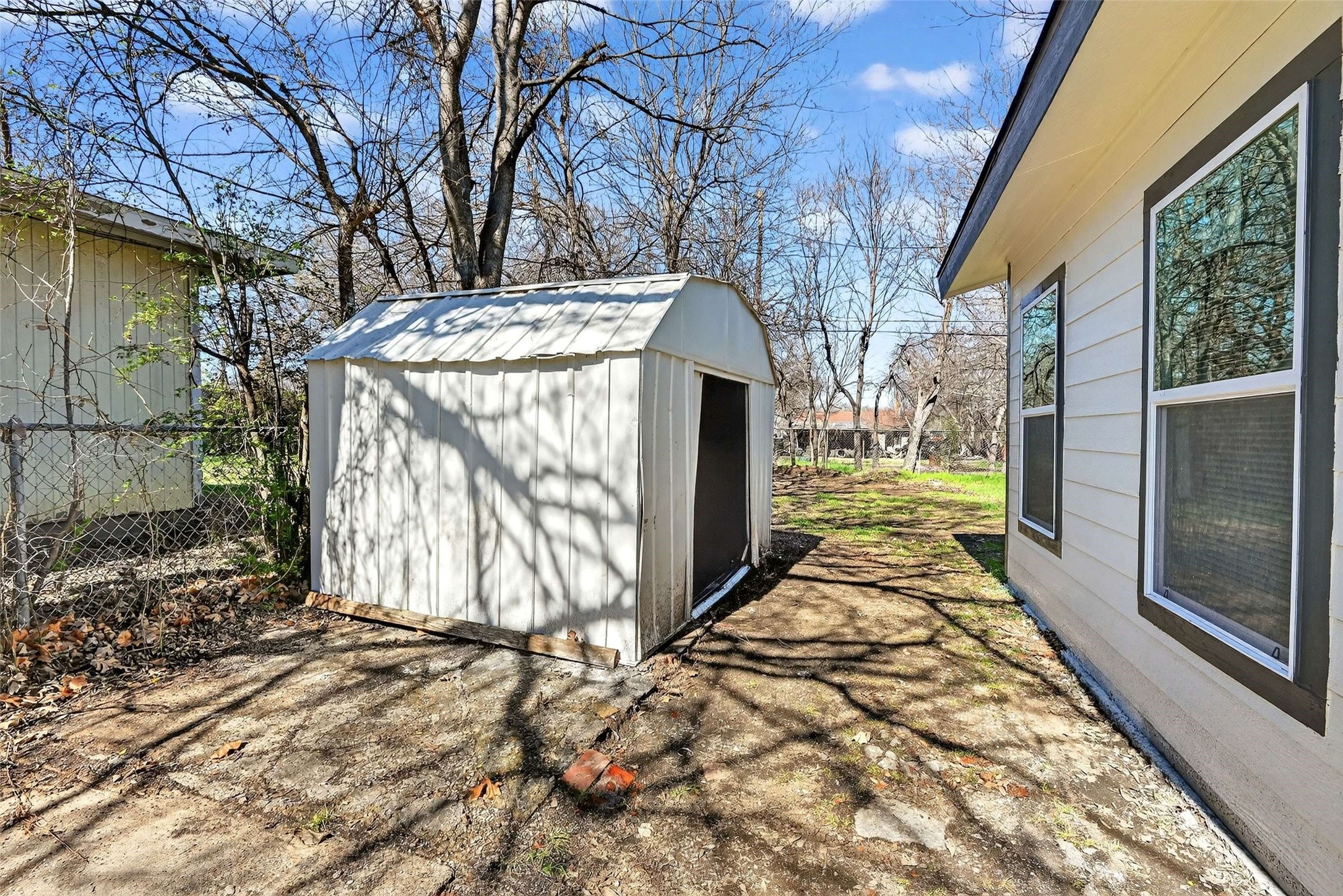 4613 Crenshaw Avenue Fort Worth TX 76105