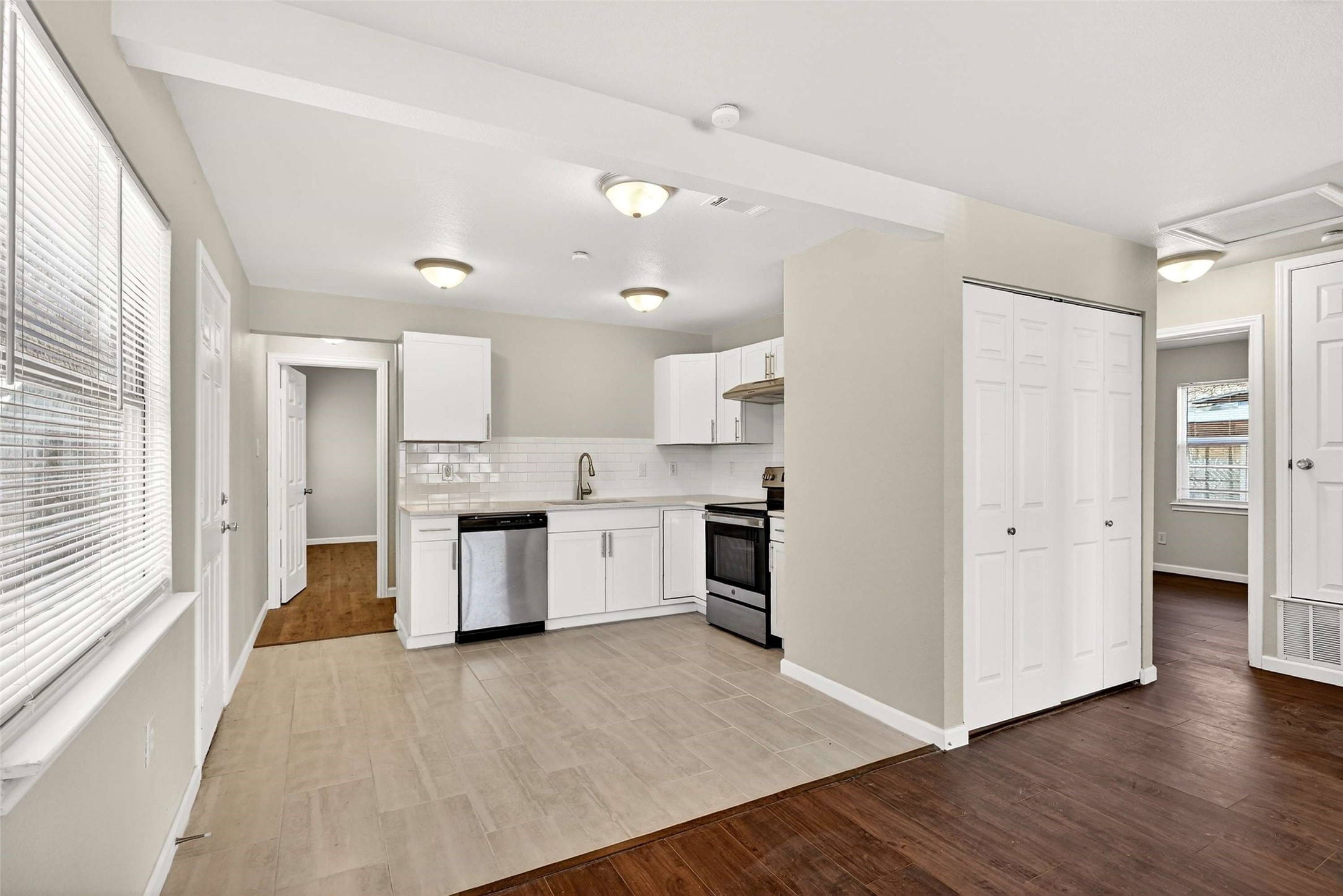 4613 Crenshaw Avenue Fort Worth TX 76105