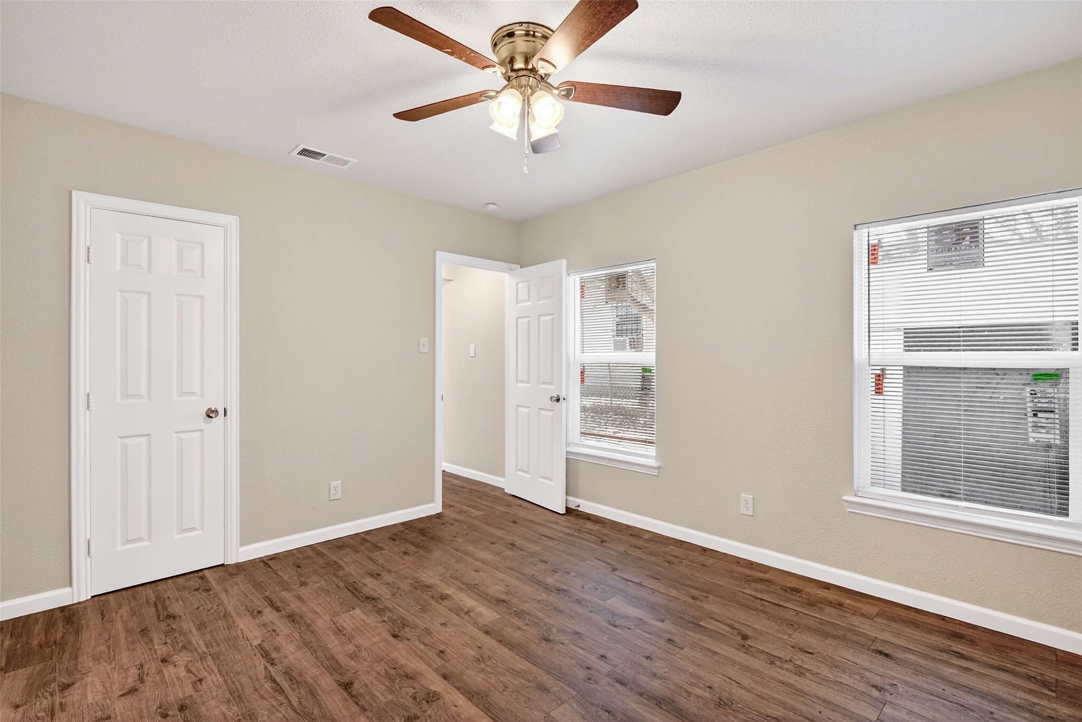 4613 Crenshaw Avenue Fort Worth TX 76105