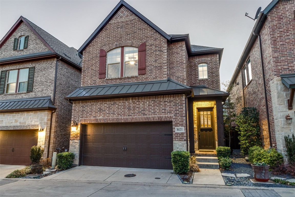 8621 Ballifeary Place Dallas TX 75238