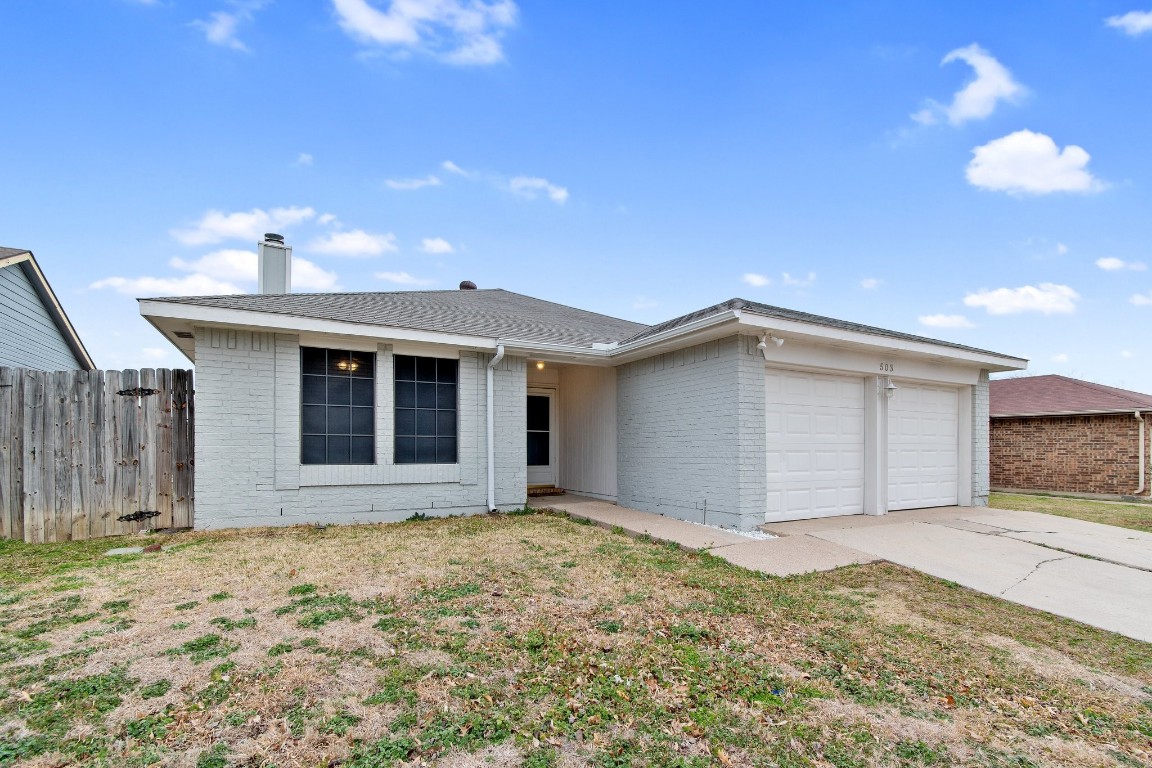 503 Valley Mills Drive Arlington TX 76018