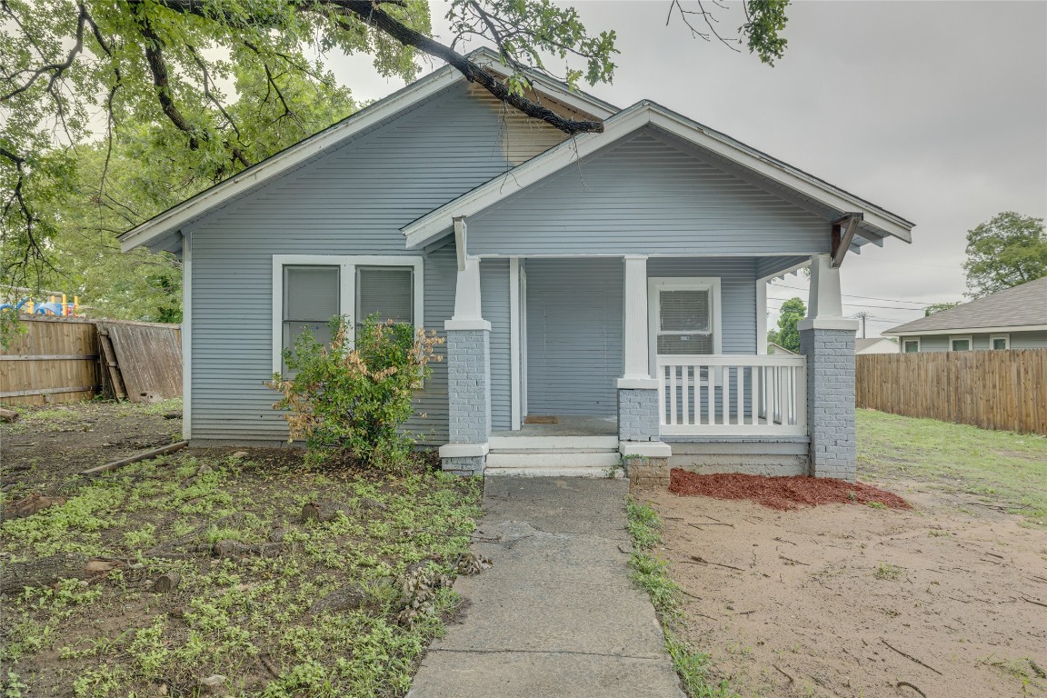 3215 Fitzhugh Avenue Fort Worth TX 76105