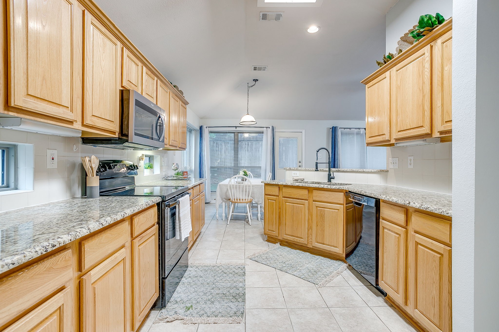 1519 Stratford Drive Mansfield TX 76063