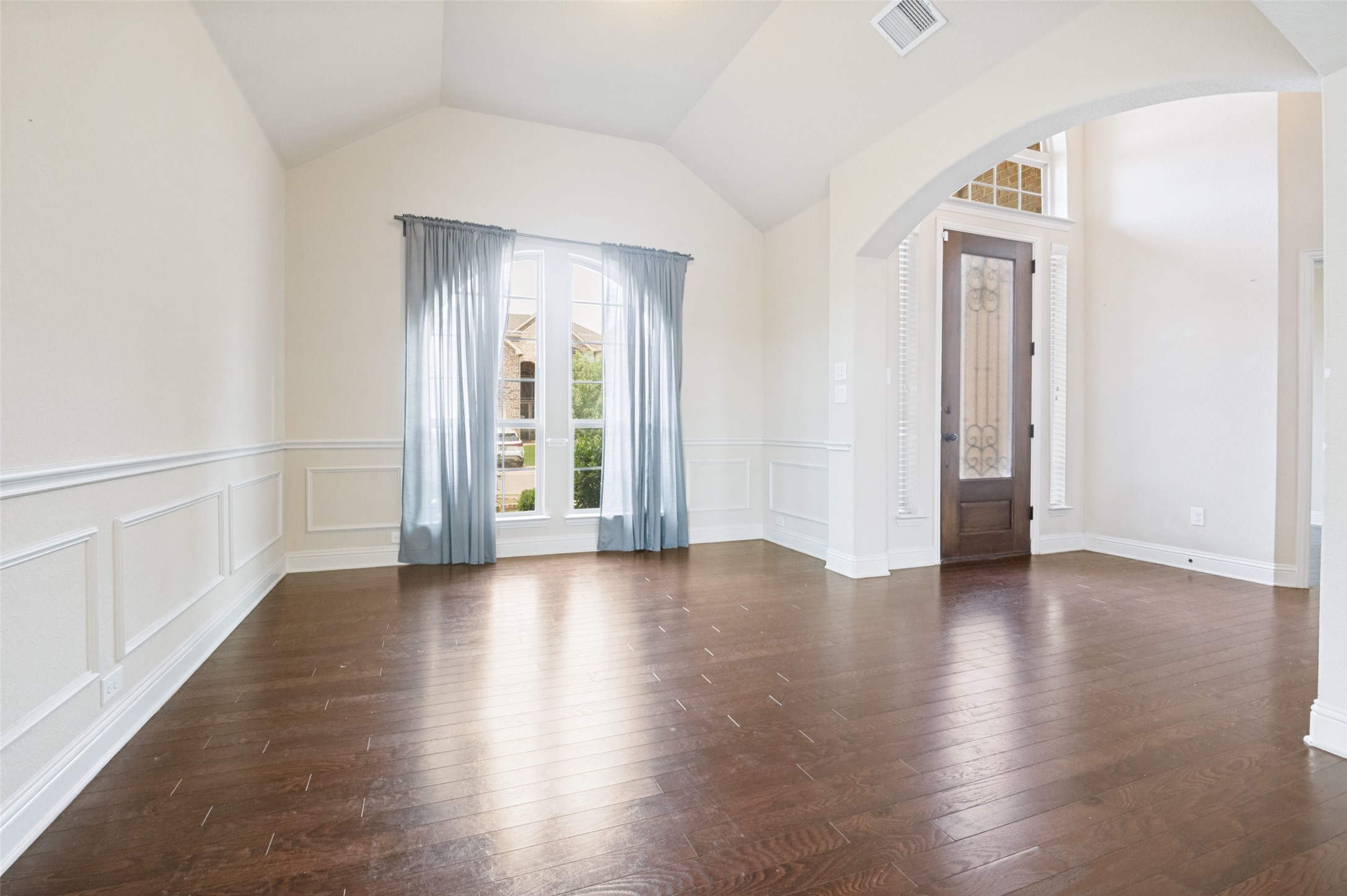 2919 Sendero Grand Prairie TX 75054