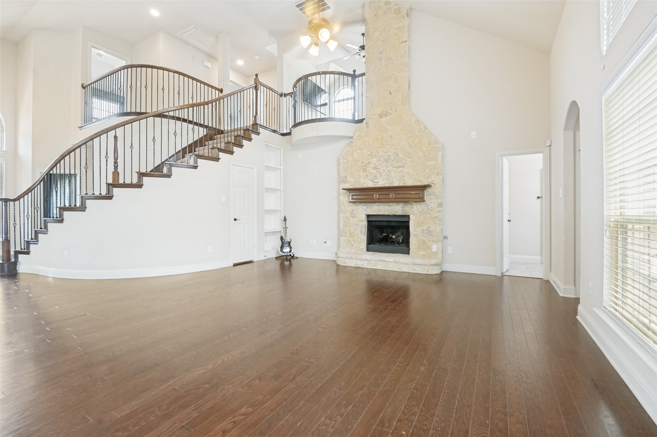 2919 Sendero Grand Prairie TX 75054