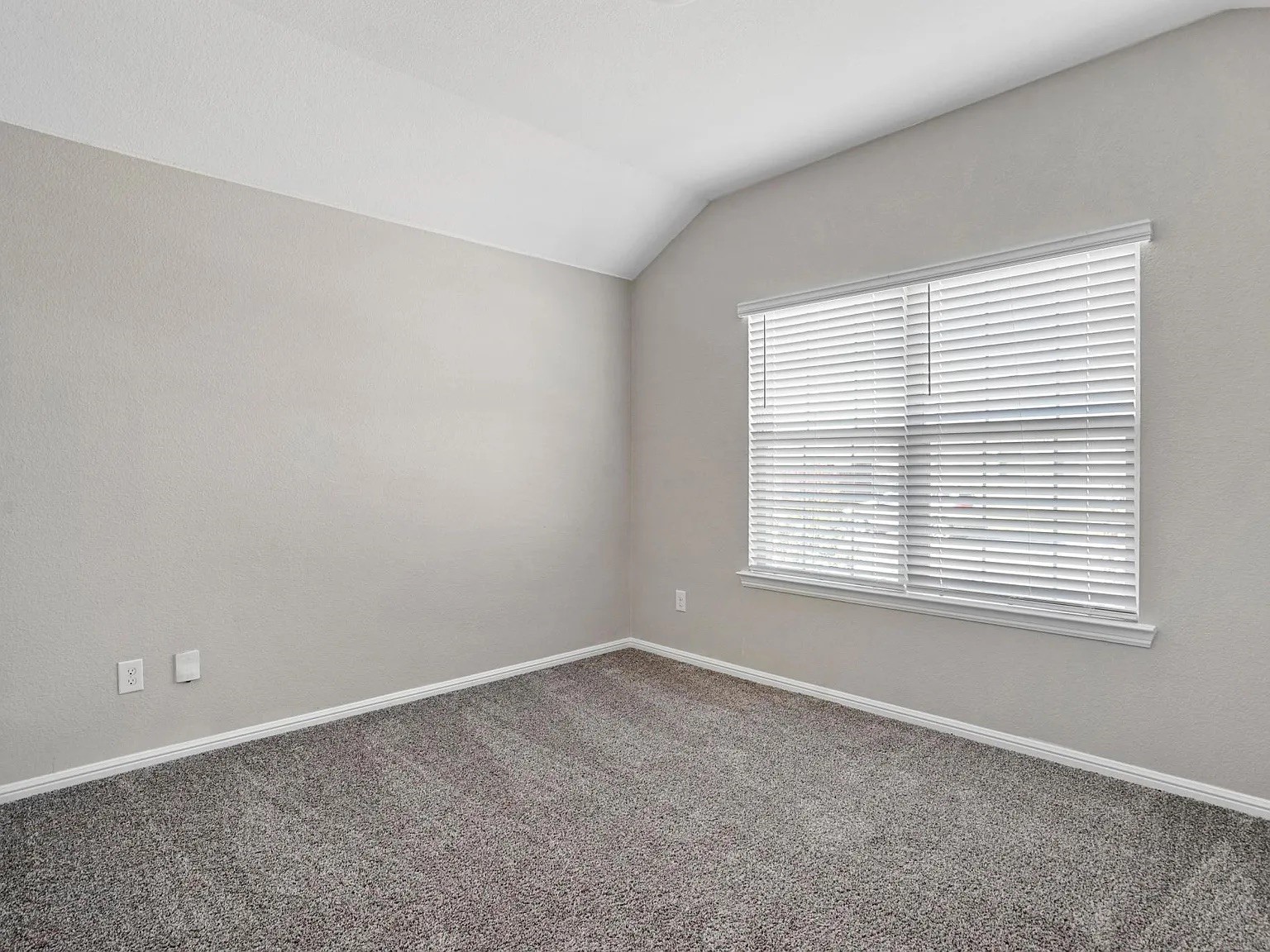 9805 Summerton Drive Fort Worth TX 76108