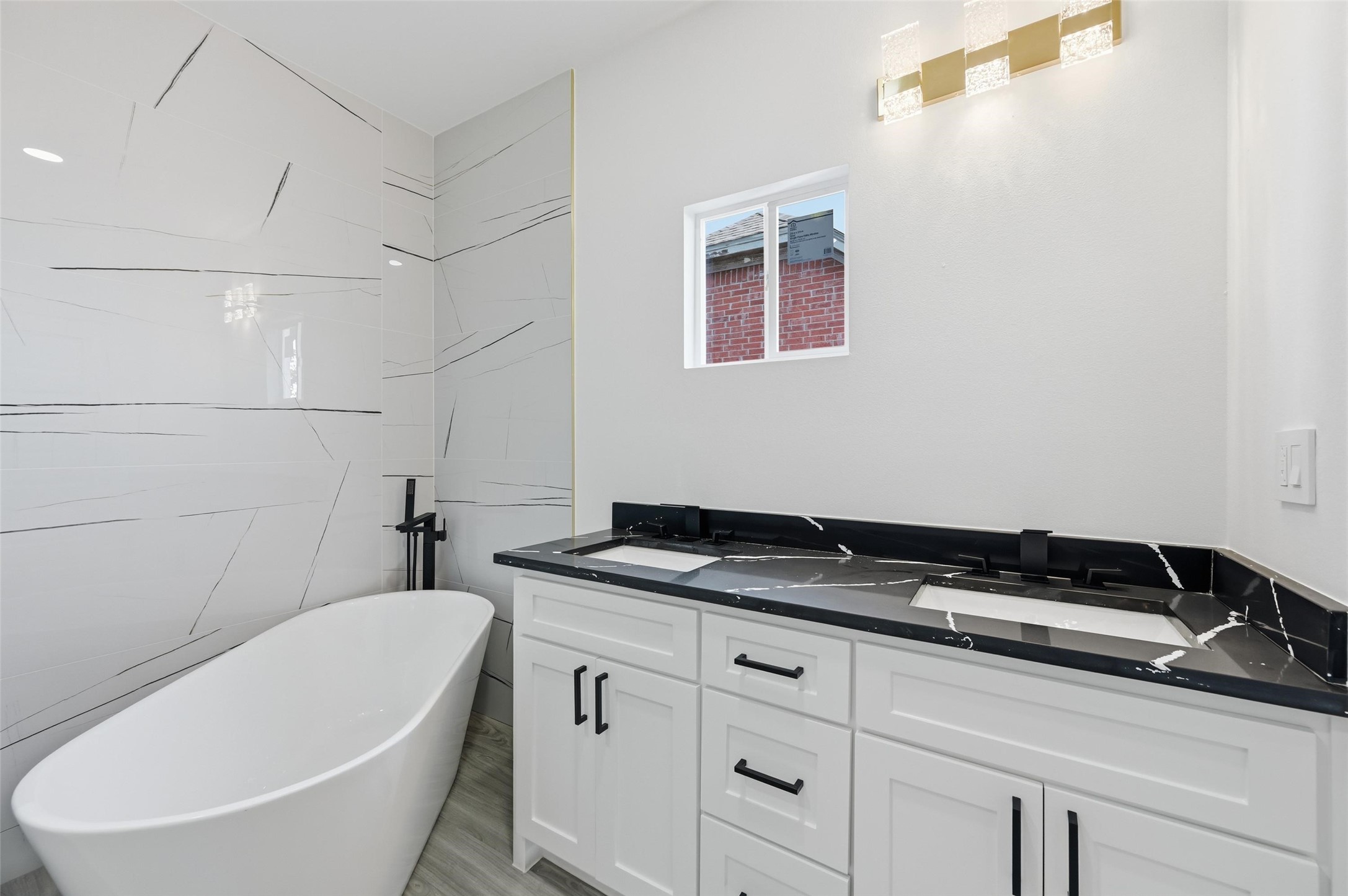 2618 Gooch Street Dallas TX 75241