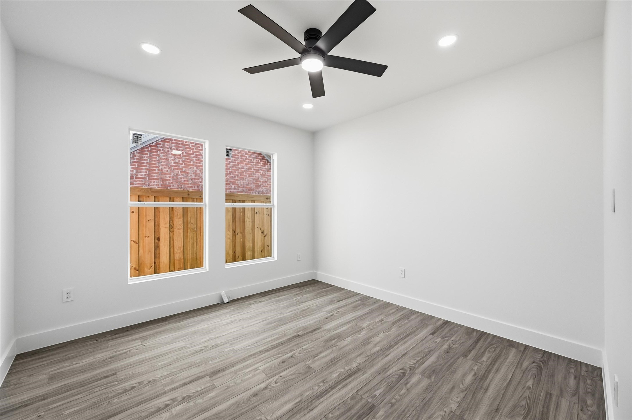 2618 Gooch Street Dallas TX 75241
